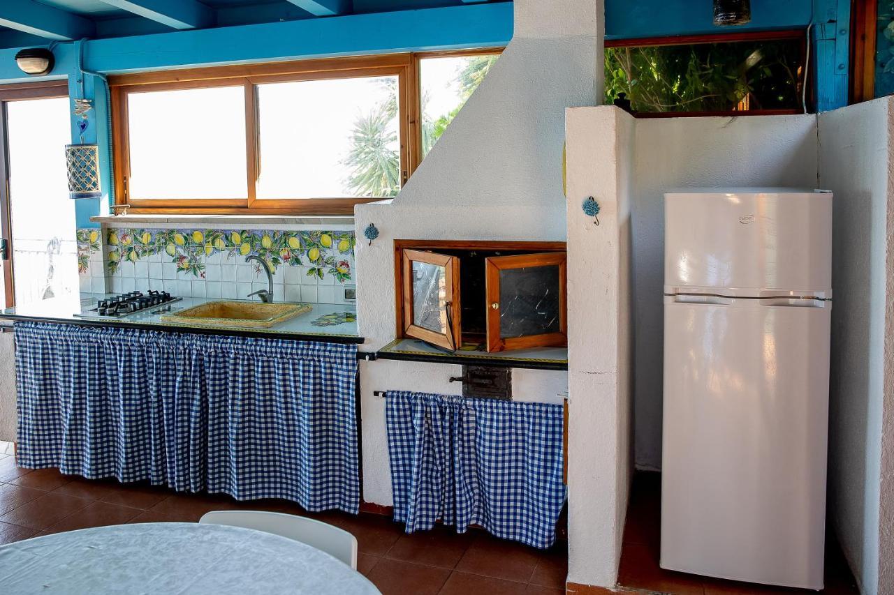 Villa Con Piscina Vista Mare Санто-Стефано Экстерьер фото